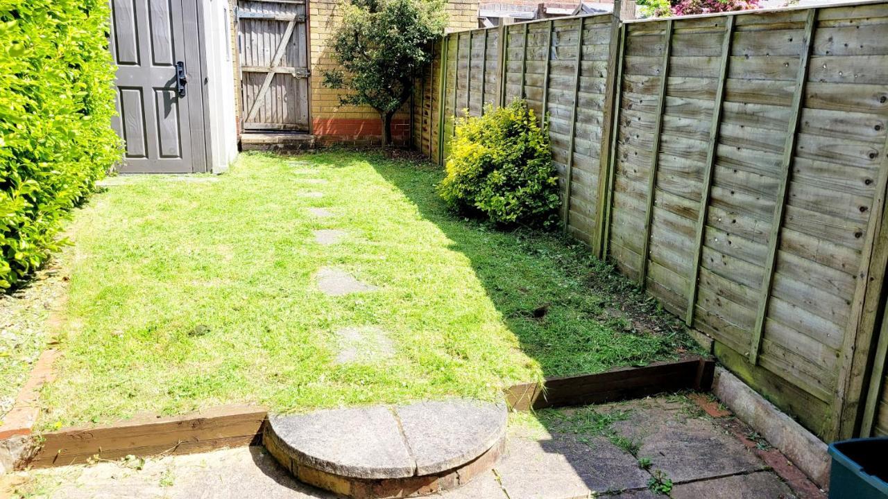 Modern 2 Bed House- Free Parking And Close To The Centre Bristol Exteriér fotografie